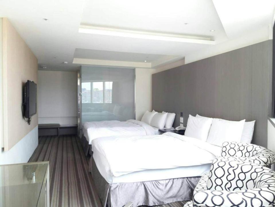 De Reve Express Hotel Chiayi Eksteriør bilde