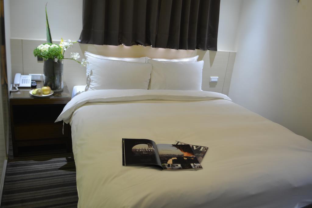 De Reve Express Hotel Chiayi Eksteriør bilde