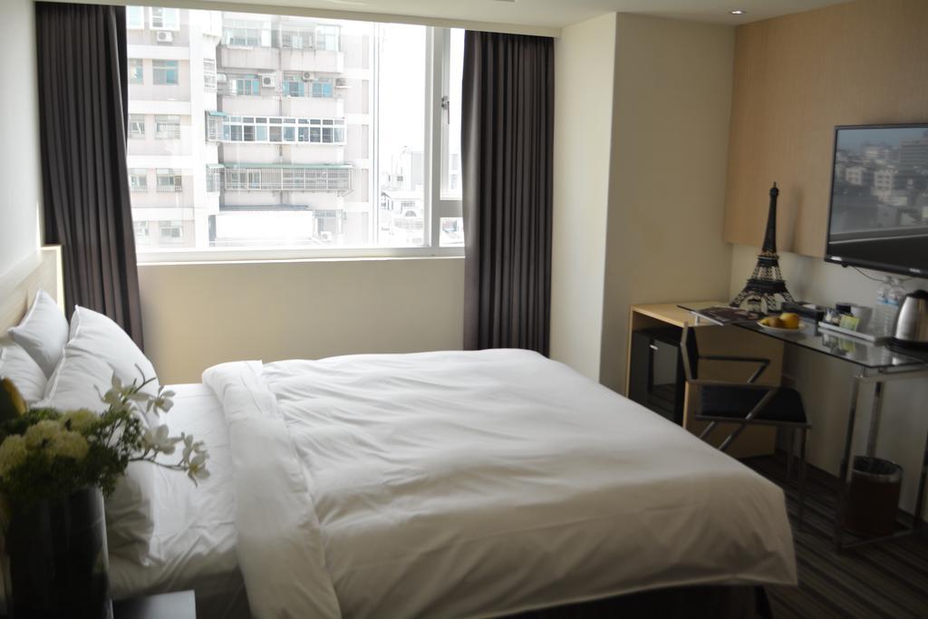 De Reve Express Hotel Chiayi Eksteriør bilde
