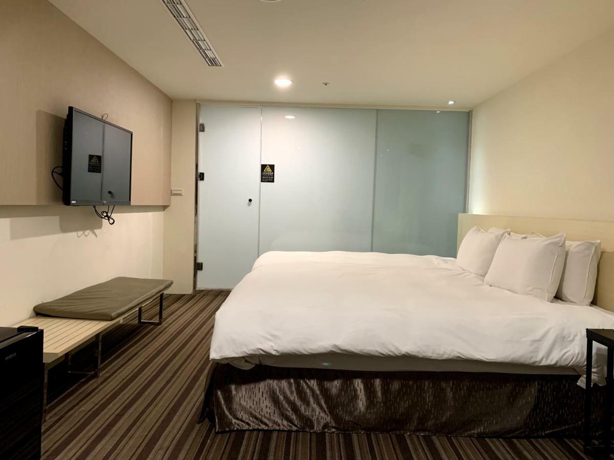 De Reve Express Hotel Chiayi Eksteriør bilde