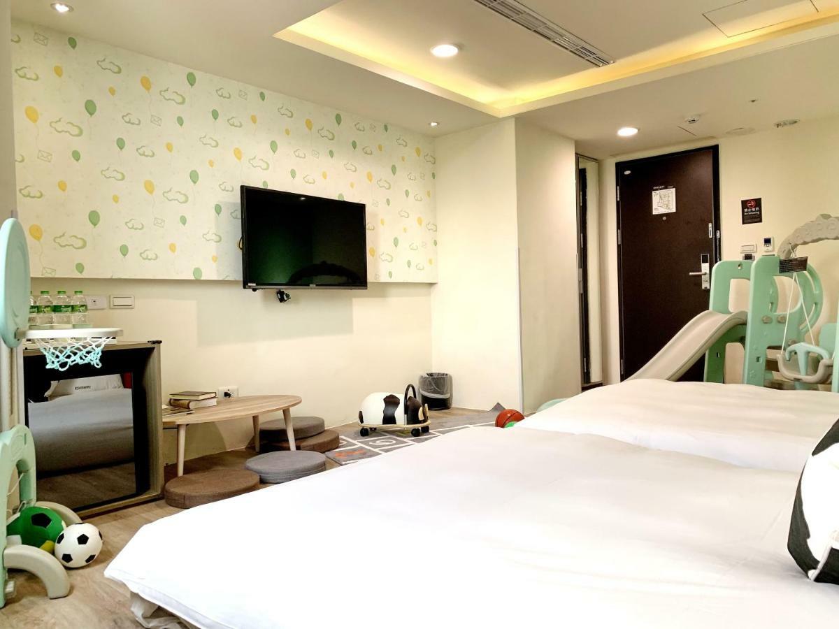 De Reve Express Hotel Chiayi Eksteriør bilde